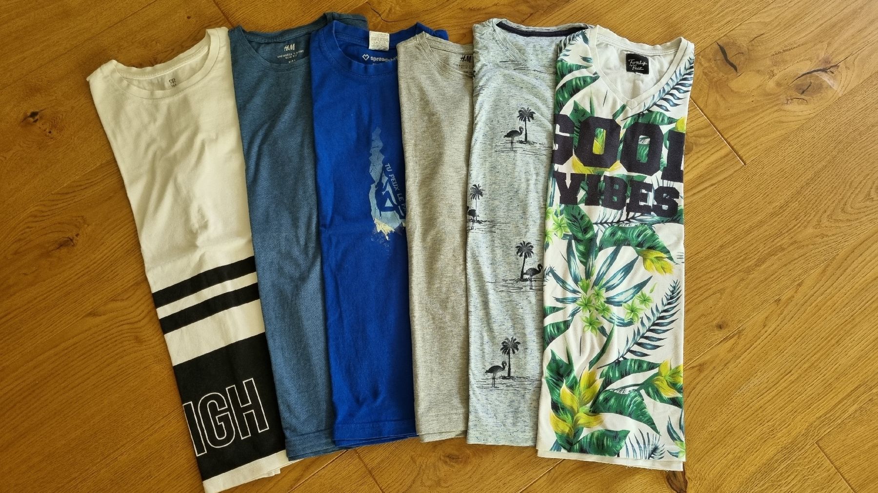 Camicie, T-shirt & Polo: 6 T-Shirts – Usato da Oberglatt ZH venduto da Mueller4000
