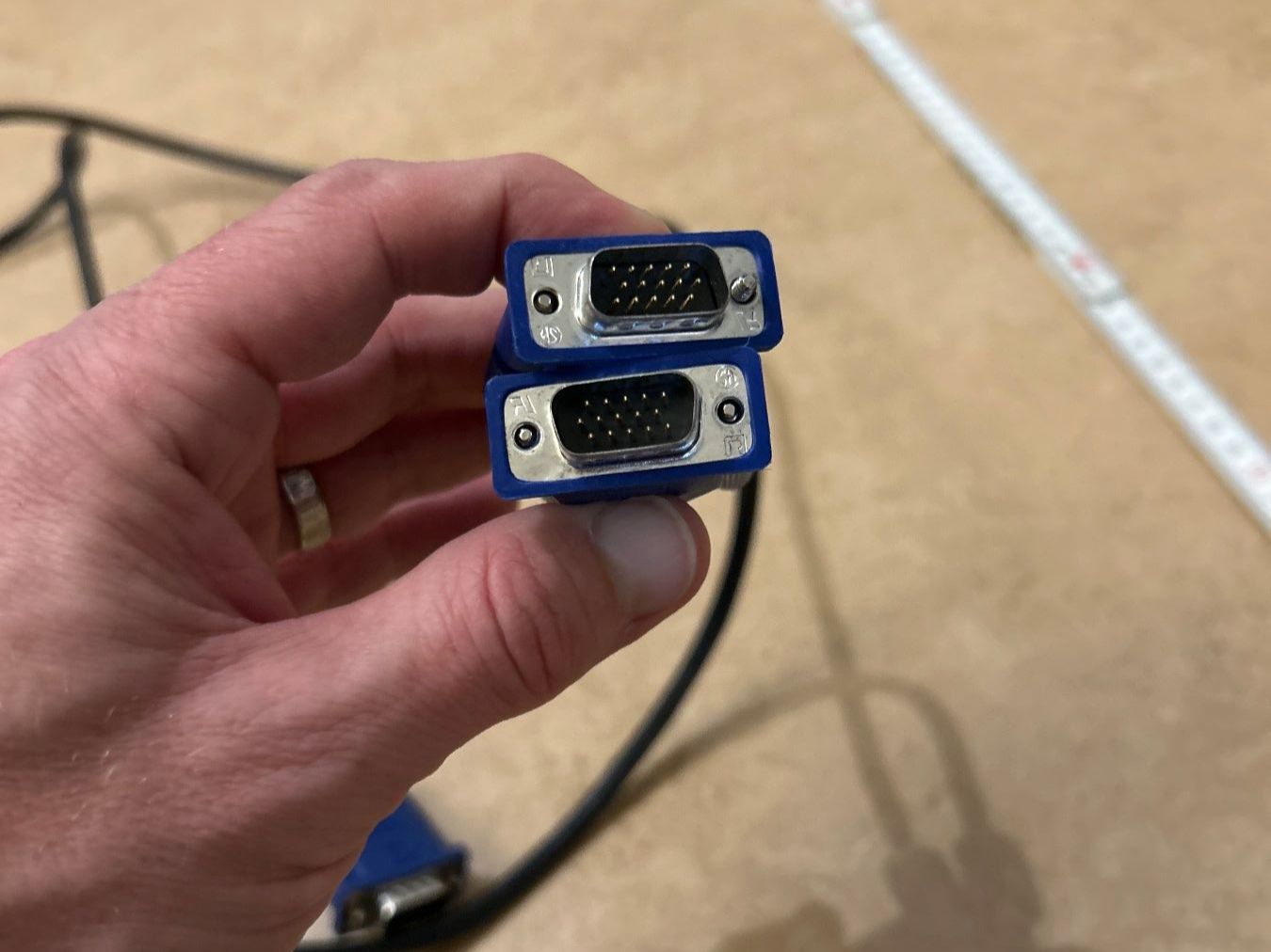Kabel: 2 VGA Kabel – Gebraucht aus Guntershausen von Gloominati 1