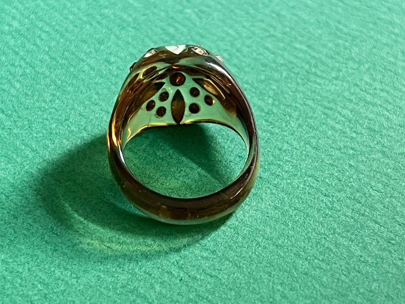 Anelli: Unique!!! Transparenter Acryl Ring (56) – Usato da Laufen venduto da Trendmarket 5
