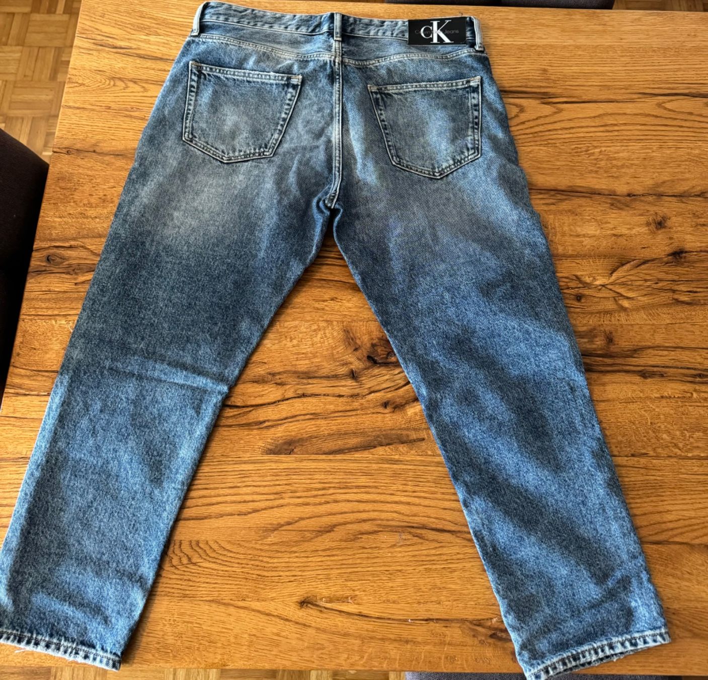Calvin Klein Jeans: 2x Calvin Klein - Dad Jeans – Usato da Zürich venduto da sell_my_stuff 4