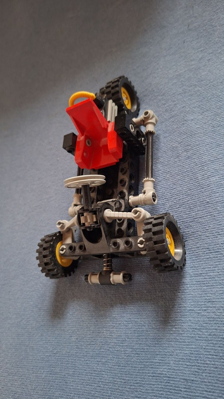 Lego Giocattoli: Lego Technic 8832 Roadster – Usato da Hittnau venduto da Agi010 2