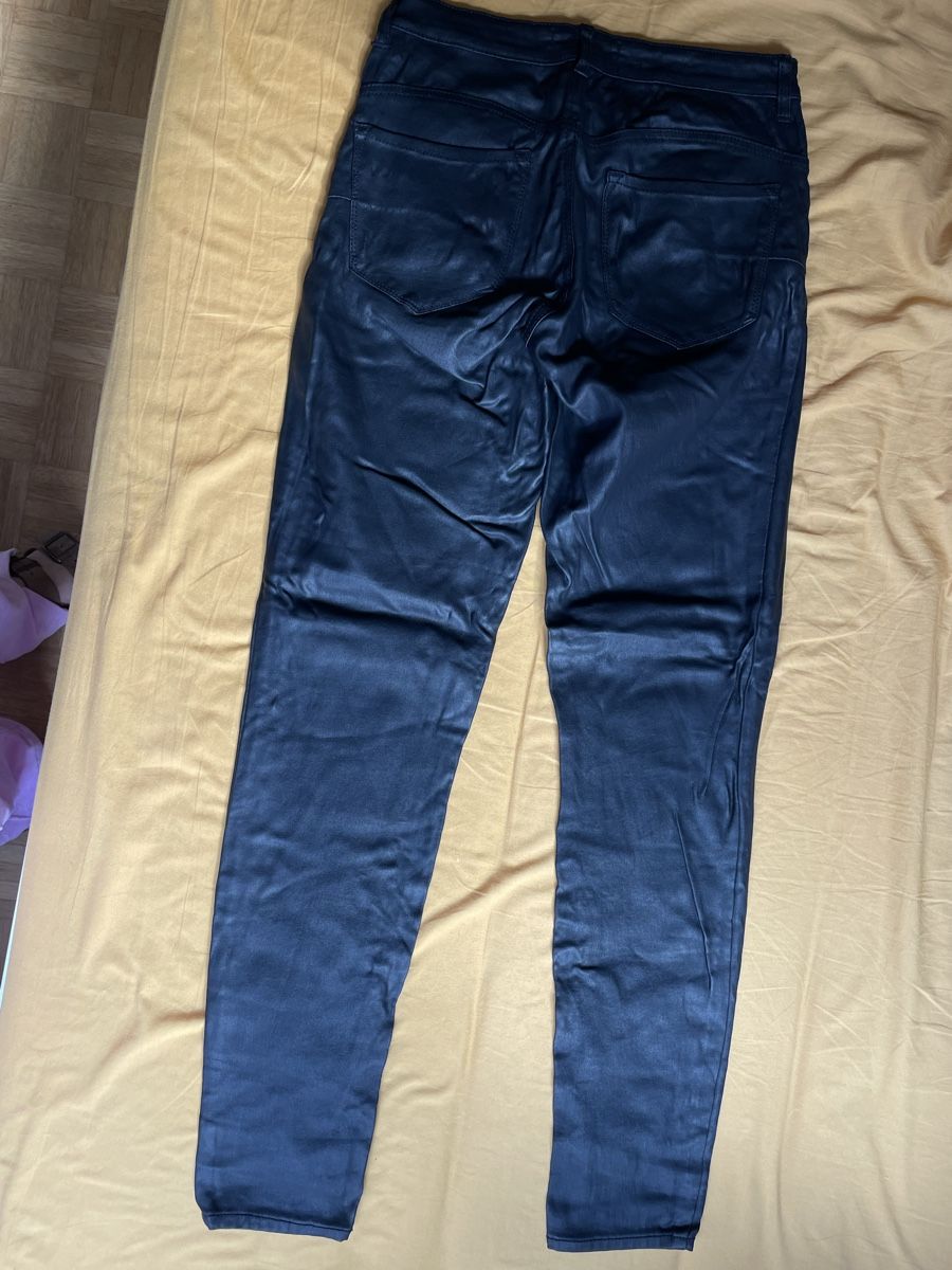 Mango Pantaloni: Mango Hose in Lederoptik, Grösse 36 – Usato da Zürich venduto da Carlajimena 6