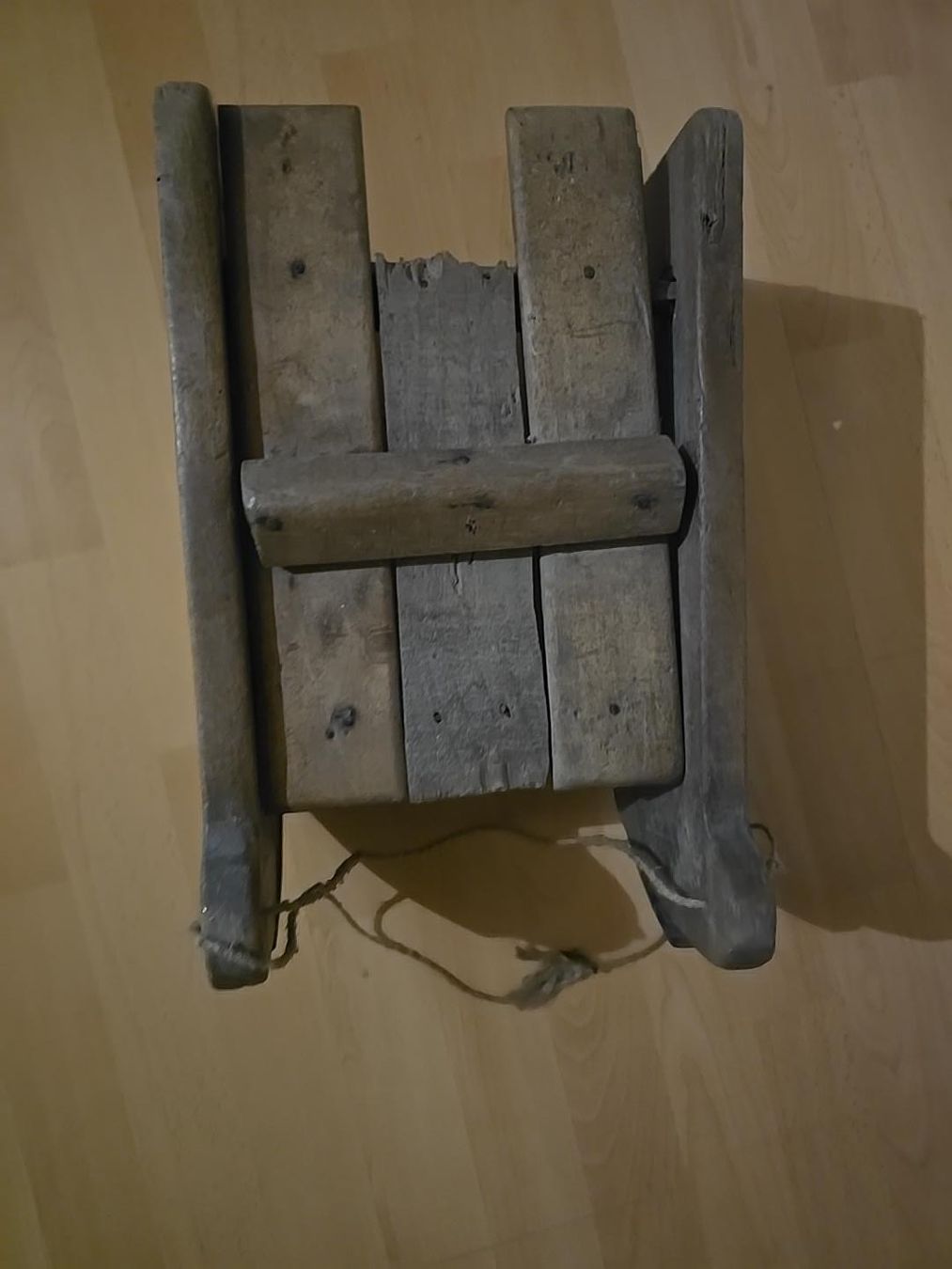 Schlitteln: sehr alter Schlitten – Defekt aus schlattingen von Sprongebob 6