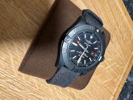 Breitling Avenger Blackbird 44