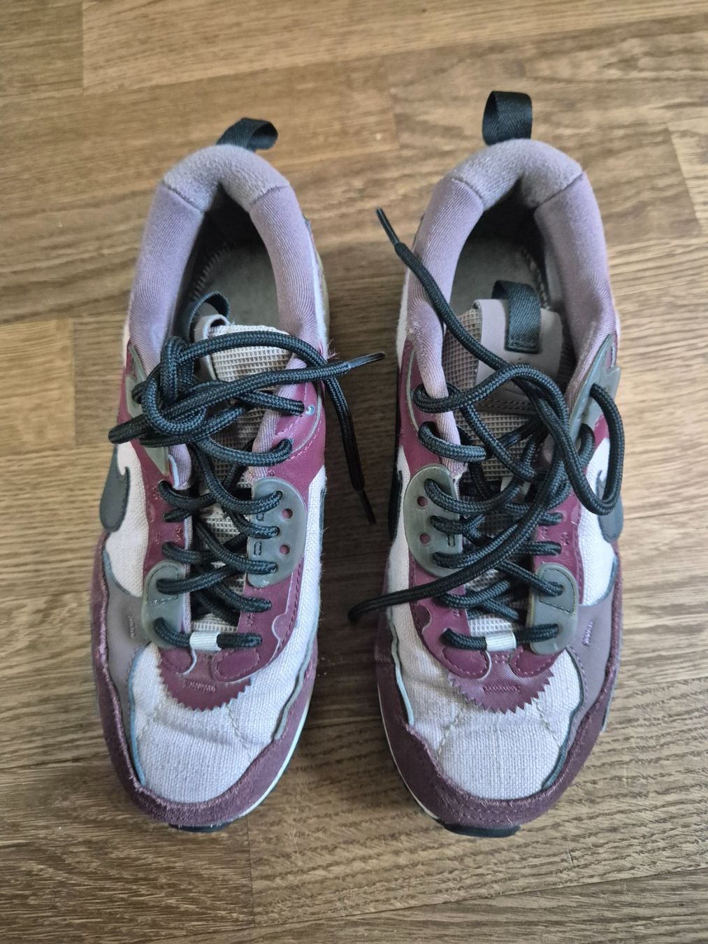 Nike Damenschuhe: Purple & black Nike Air Max size 38 – Gebraucht aus Zürich von monadiederich 2