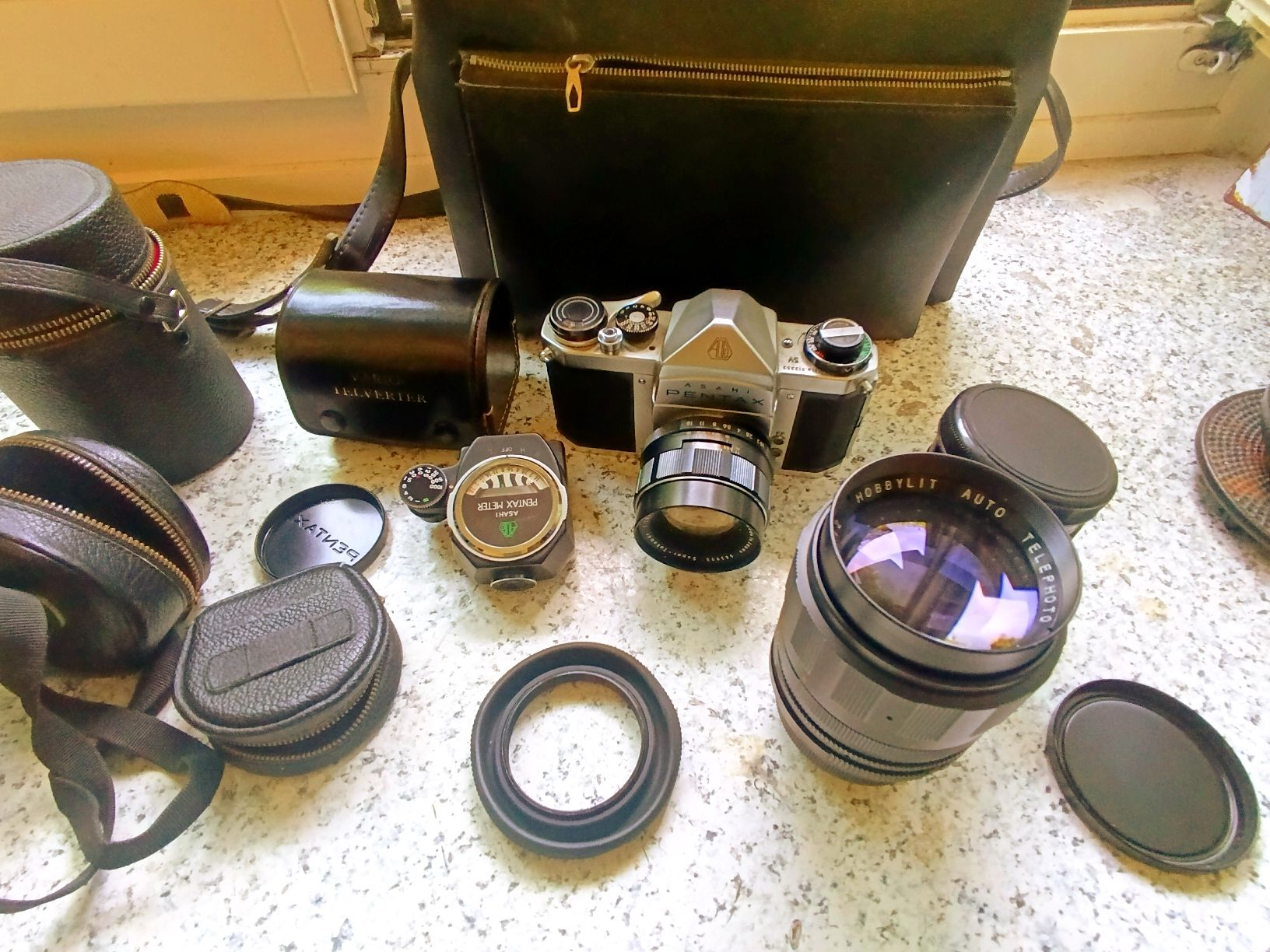 Pentax Fotocamera: Legendary Pentax SV Film Camera Set – Nuovo (secondo la descrizione) da Zürich venduto da why_tj56