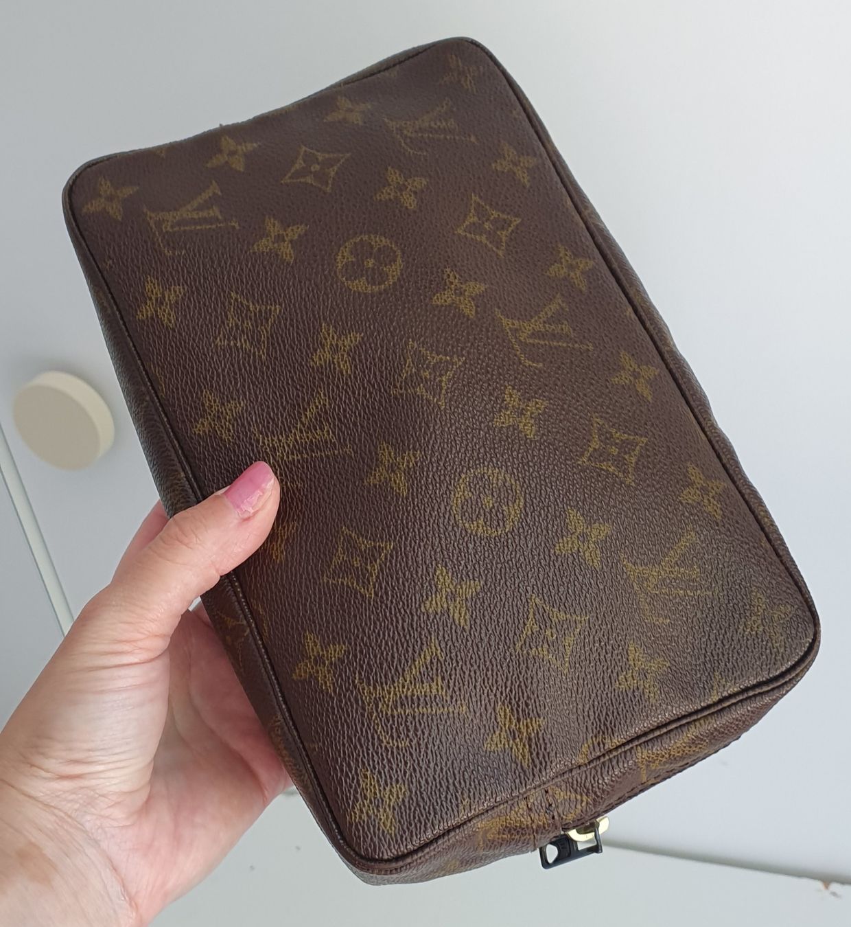 Louis Vuitton Trousses de maquillage: Louis Vuitton PM Necessaire Monogram Canvas – D'occasion à Niederteufen par Mira_72 6