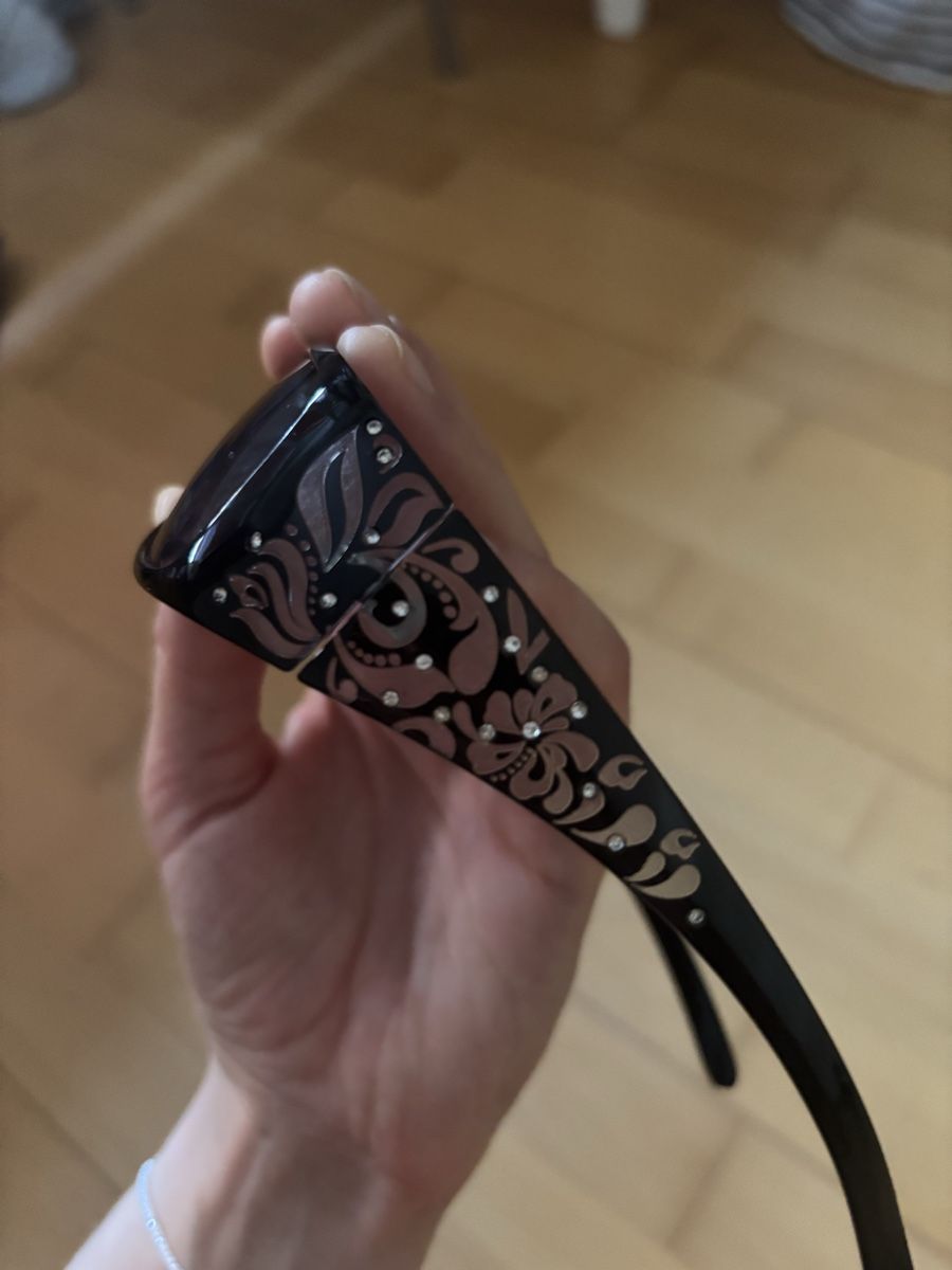 Occhiali & Lenti: Sonnenbrille- mit schönen Details – Usato da Bern venduto da ser_6vm5 1