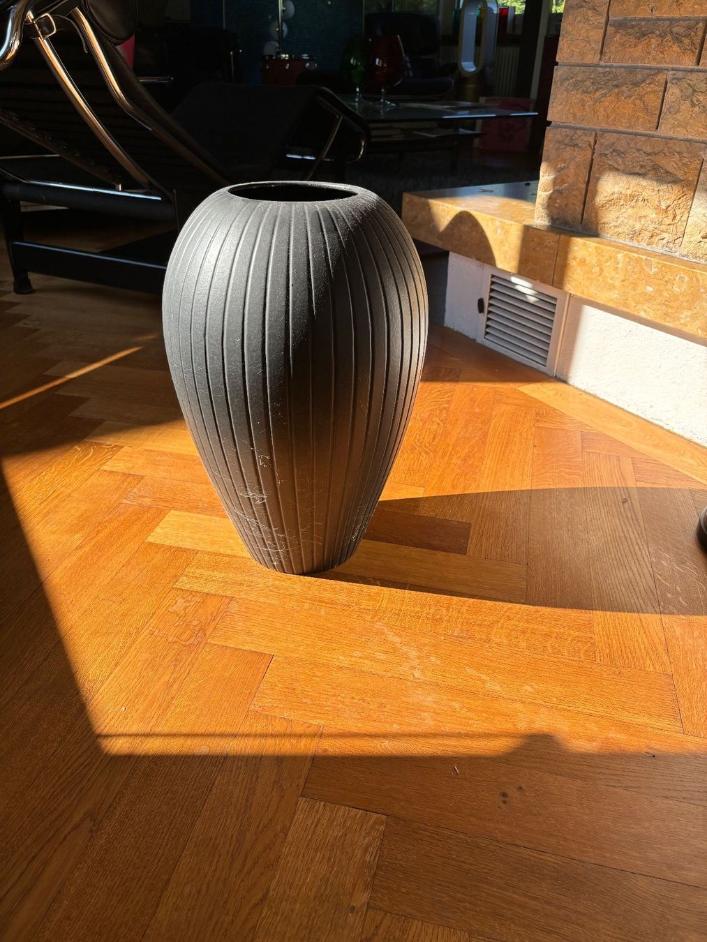 Vasi & Recipienti: Dekorative, grosse, schwarze Bodenvase, Vintage-Style – Usato da OLTEN venduto da lululoveslemon99 1