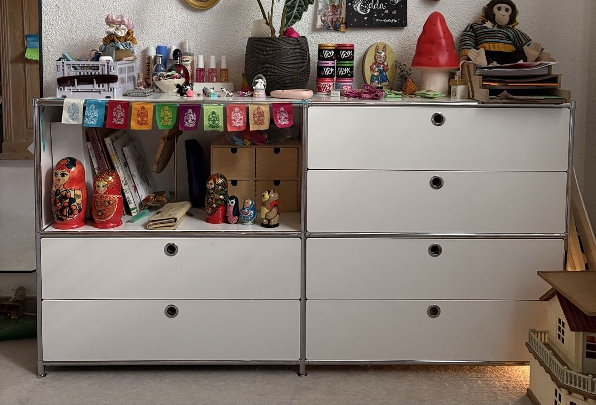 Flexcube Scaffali: Sideboard Flexcube ähnlich USM – Usato da Gossau SG venduto da adriana85079
