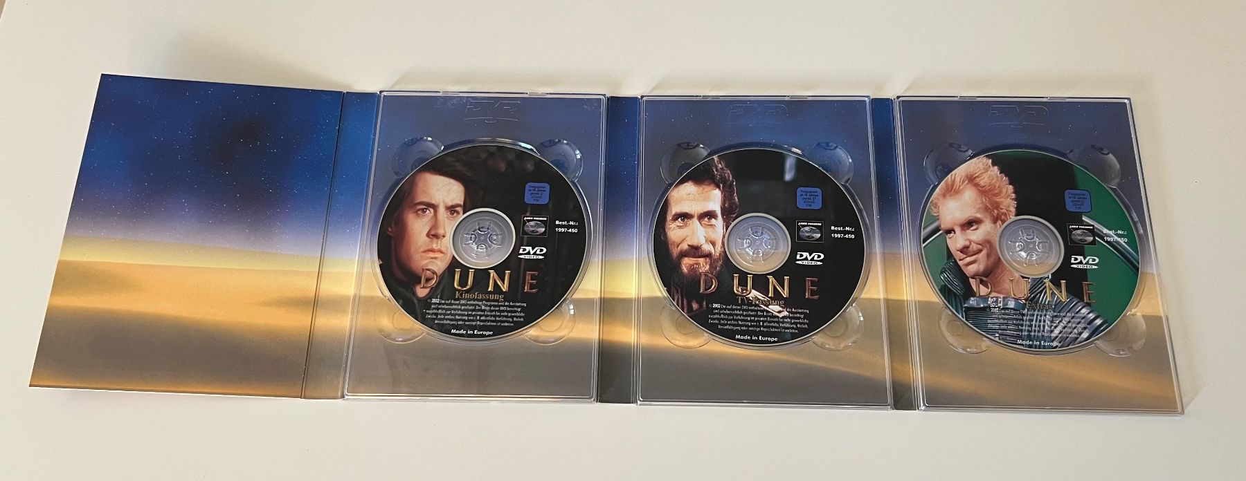 Tutti i DVDs: Dune - Der Wüstenplanet, Paradise Edition, 3 DVDs – Nuovo (secondo la descrizione) da Altstätten SG venduto da sheamus 2