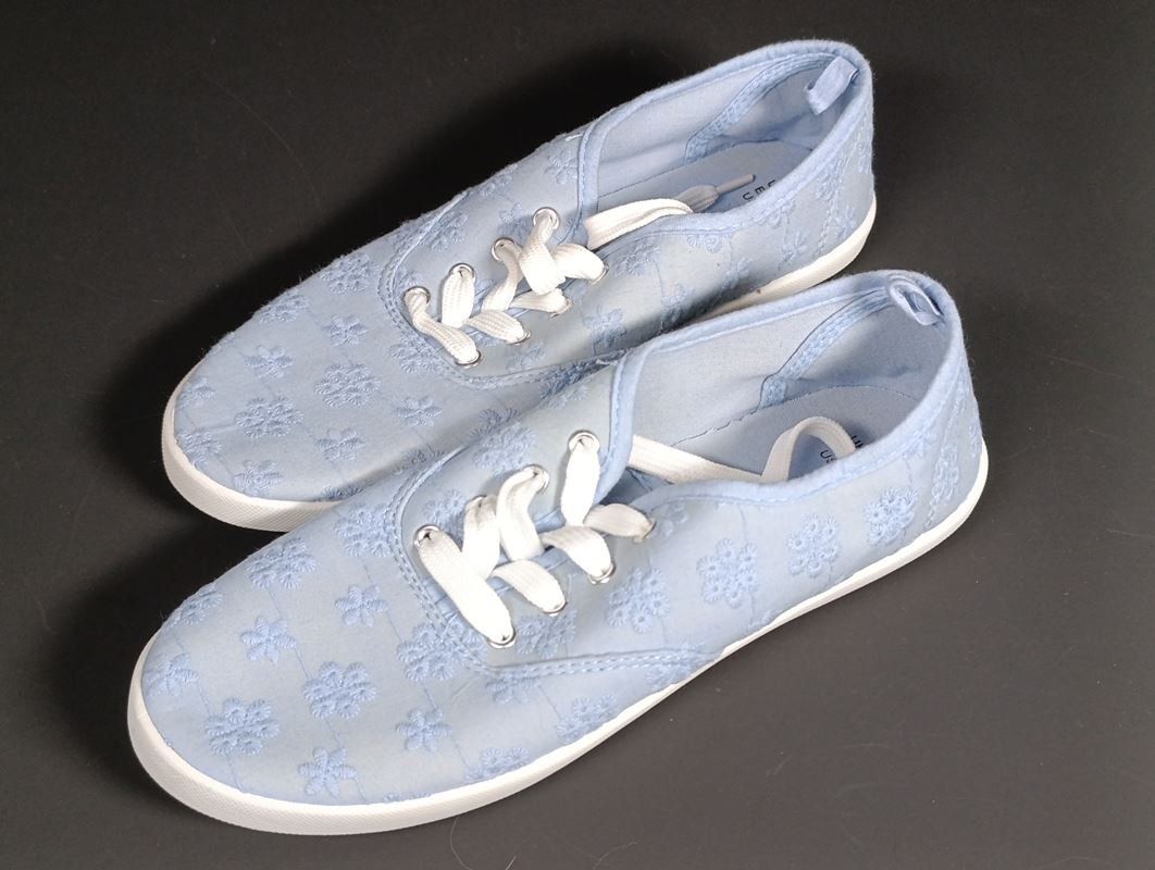 Primark Scarpe da donna: PRIMARK Basket en toile bleue taille 39 – Usato da Thielle venduto da Plusvalue_Neuchatel