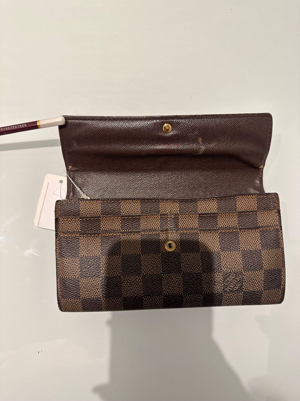 Louis Vuitton Portamonete: Louis Vuitton Long Wallet - Nr. 820 – Usato da Hittnau venduto da LuxAndMore 2