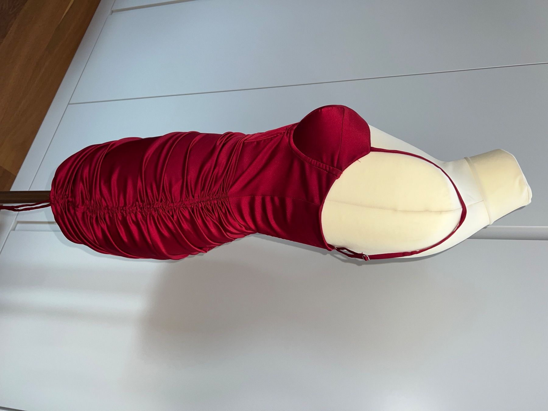 Vestiti: Rotes Minikleid, Satin-Look, Grösse S – Usato da Gamprin venduto da sim_7whp 3