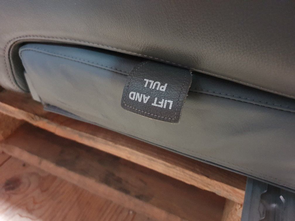 Wandhalterungen: Swissair Sitze Pull Strap – Neu und originalverpackt aus Glattfelden von hbct 3