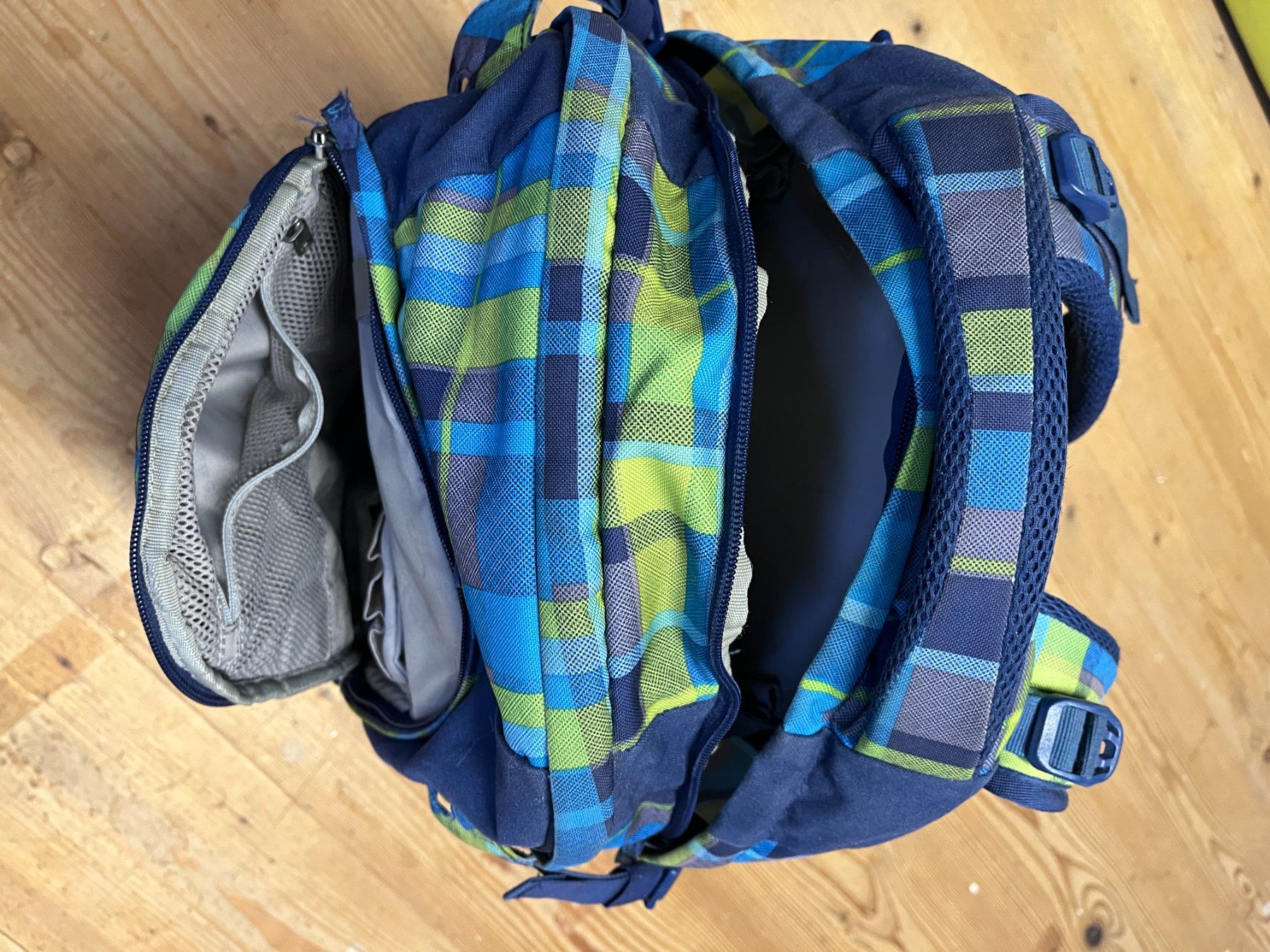 Satch Zaini: Schulrucksack für Jugendliche mit Computertasche – Usato da Wauwil venduto da evdagmx 1