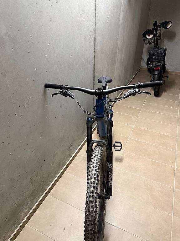Specialized Biciclette: Specialized TURBO LEVO SL 2 COMP CARBON ELECTRIQUE – Usato da Genève venduto da sim_h5rg 1