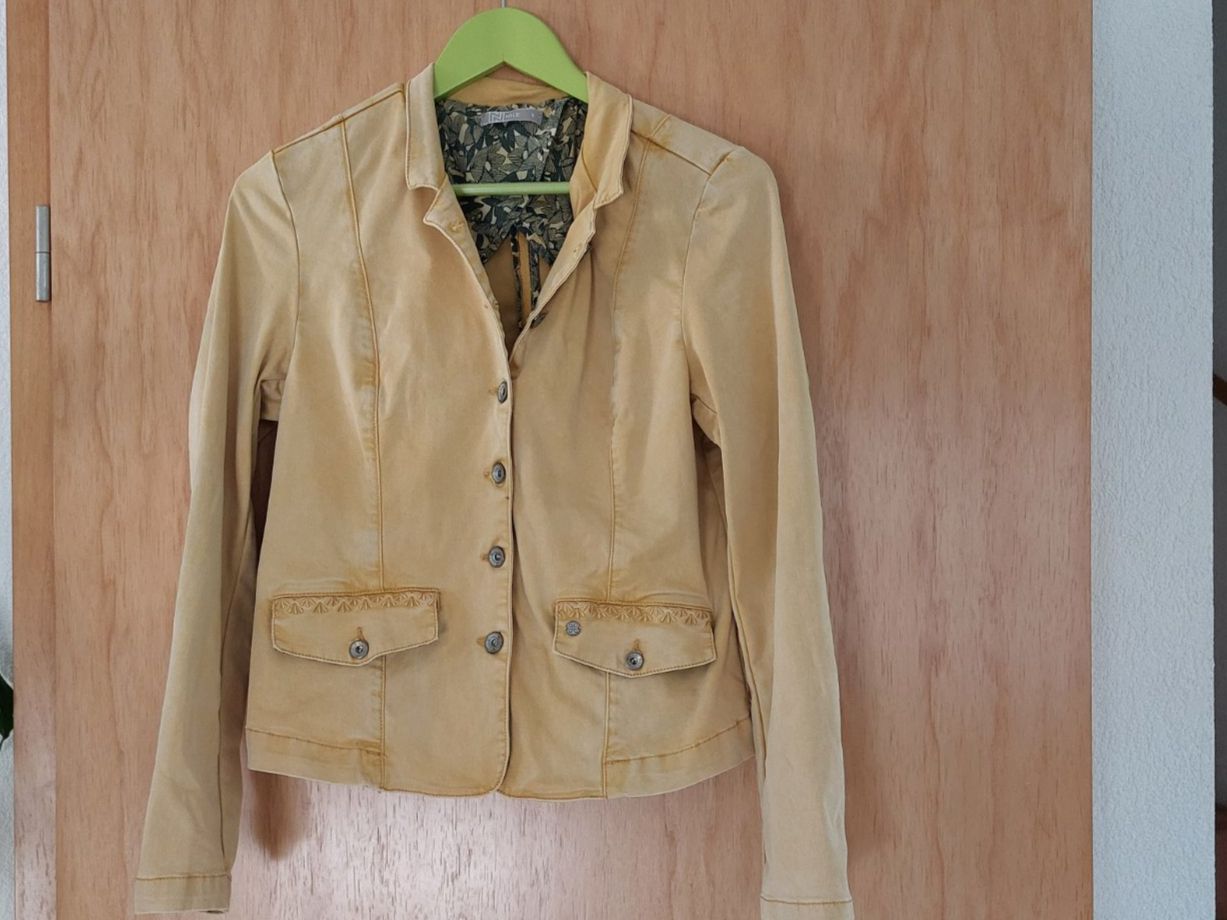 Nile Jacken: Nile Jacke Gr.  S – Gebraucht aus Schmitten von Renistern68