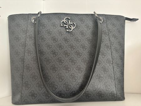 Guess "Shopper"