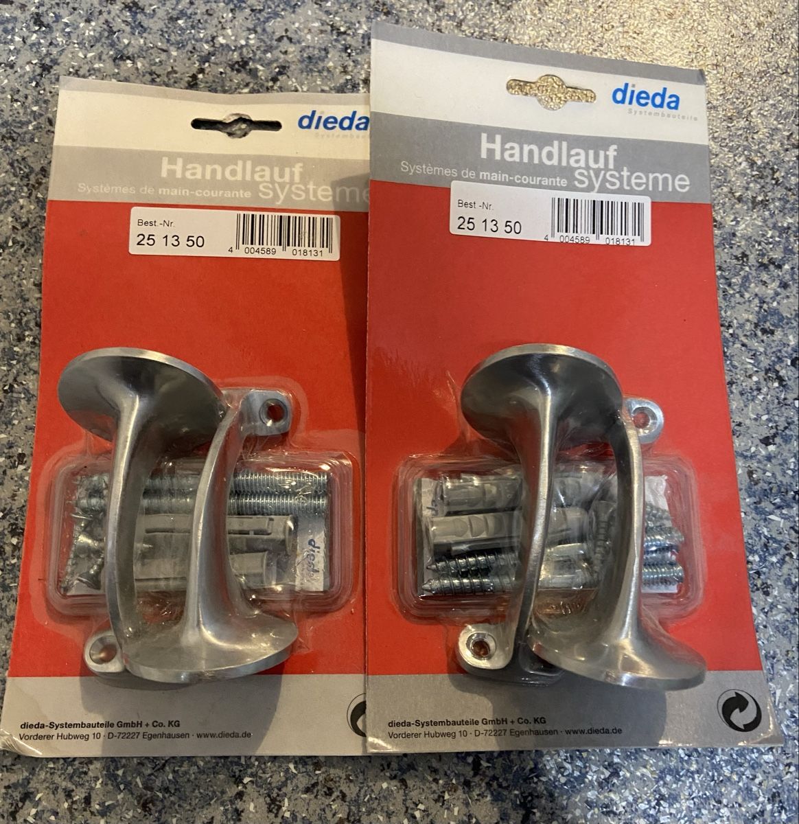 Ringhiere: Dieda Geländer-Systeme: Handlauf & Abdeckung, Neu! – Nuovo e nell'imballaggio originale da Münsingen venduto da Fanuc 1