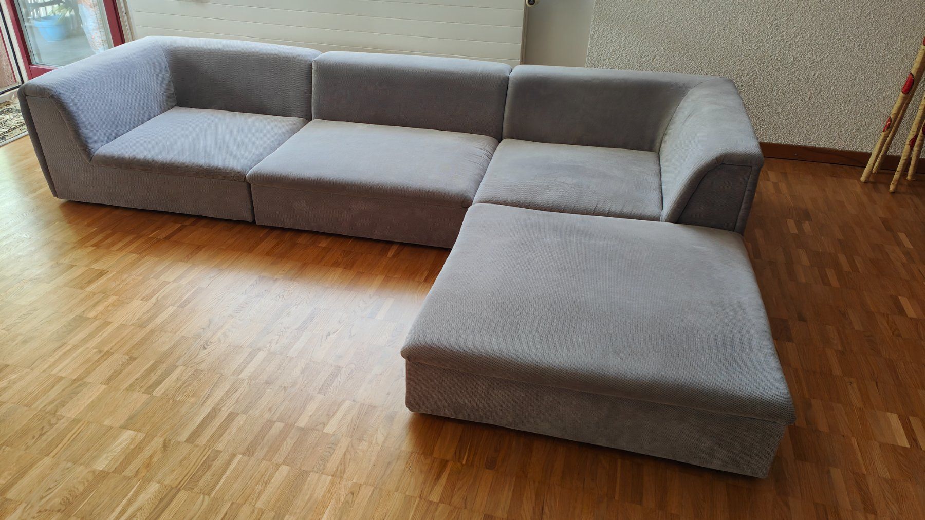 Sofas: Designer Sofa grau – D'occasion à Wädenswil par adelimmat