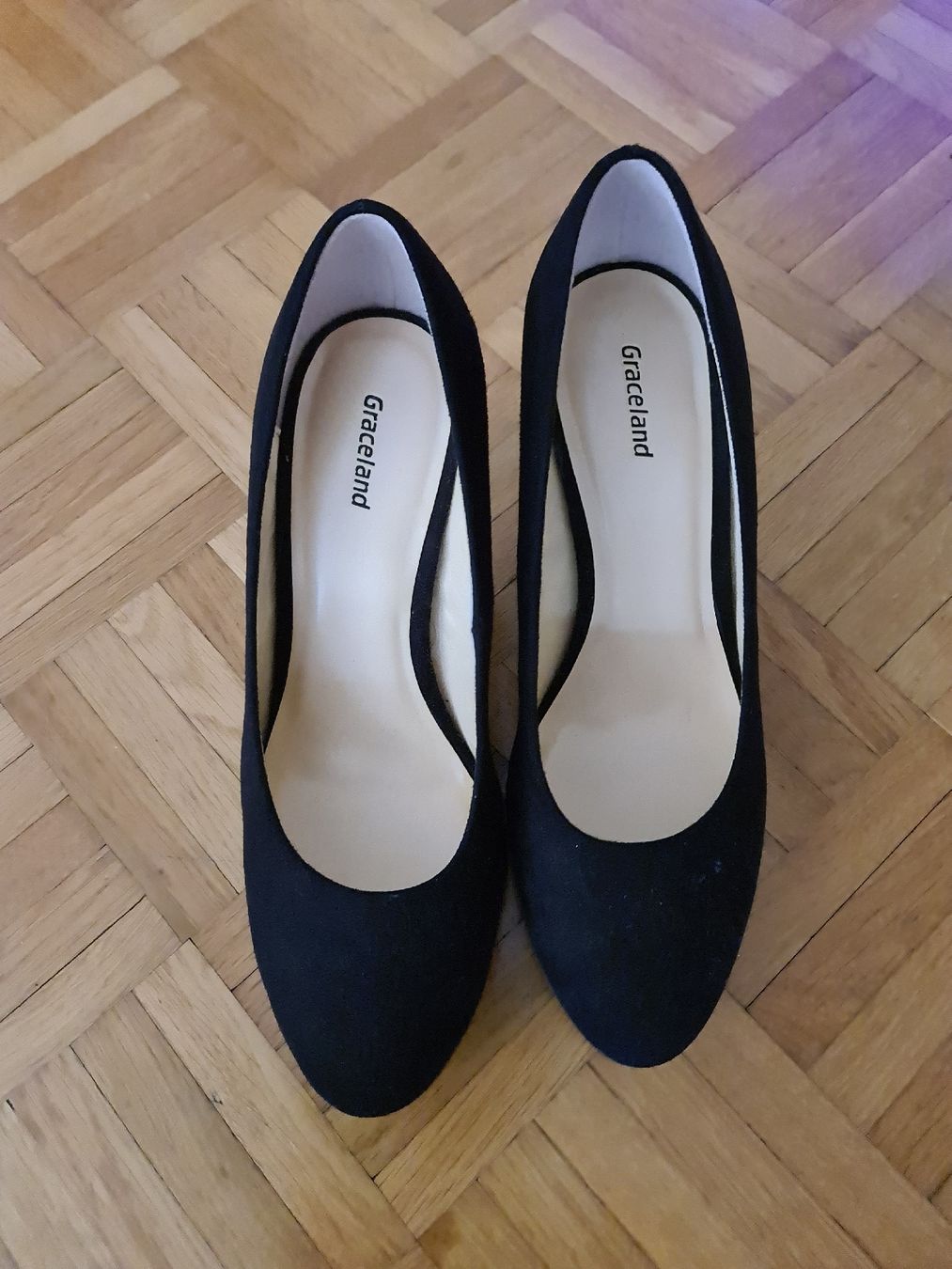 Graceland Damenschuhe: Schwarze Pumps Graceland – Neu (gemäss Beschreibung) aus Thun von erh_fs86