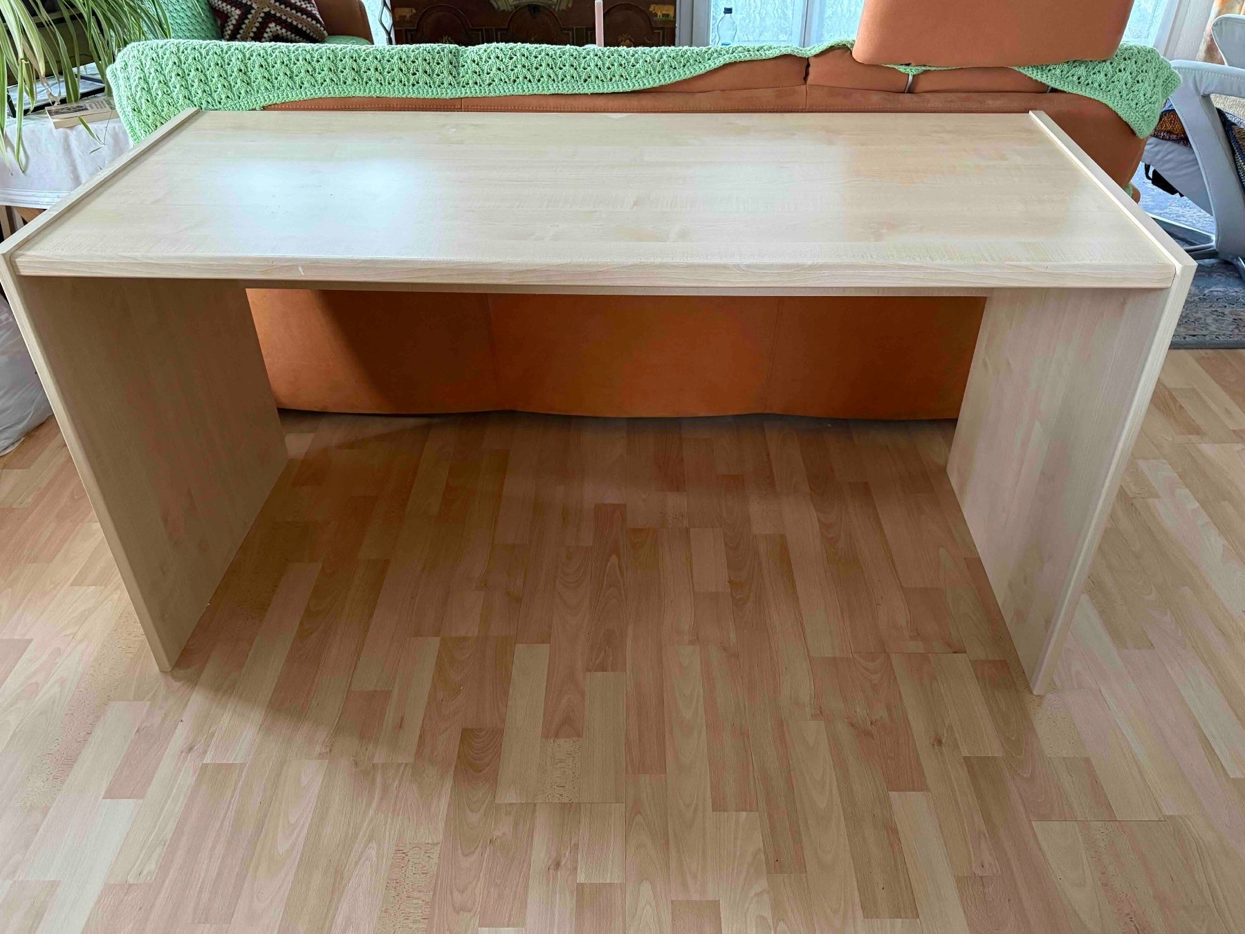 Bureaux: Schreibtisch mit zwei Rollkorpussen – D'occasion à Uetendorf par Alf05 1