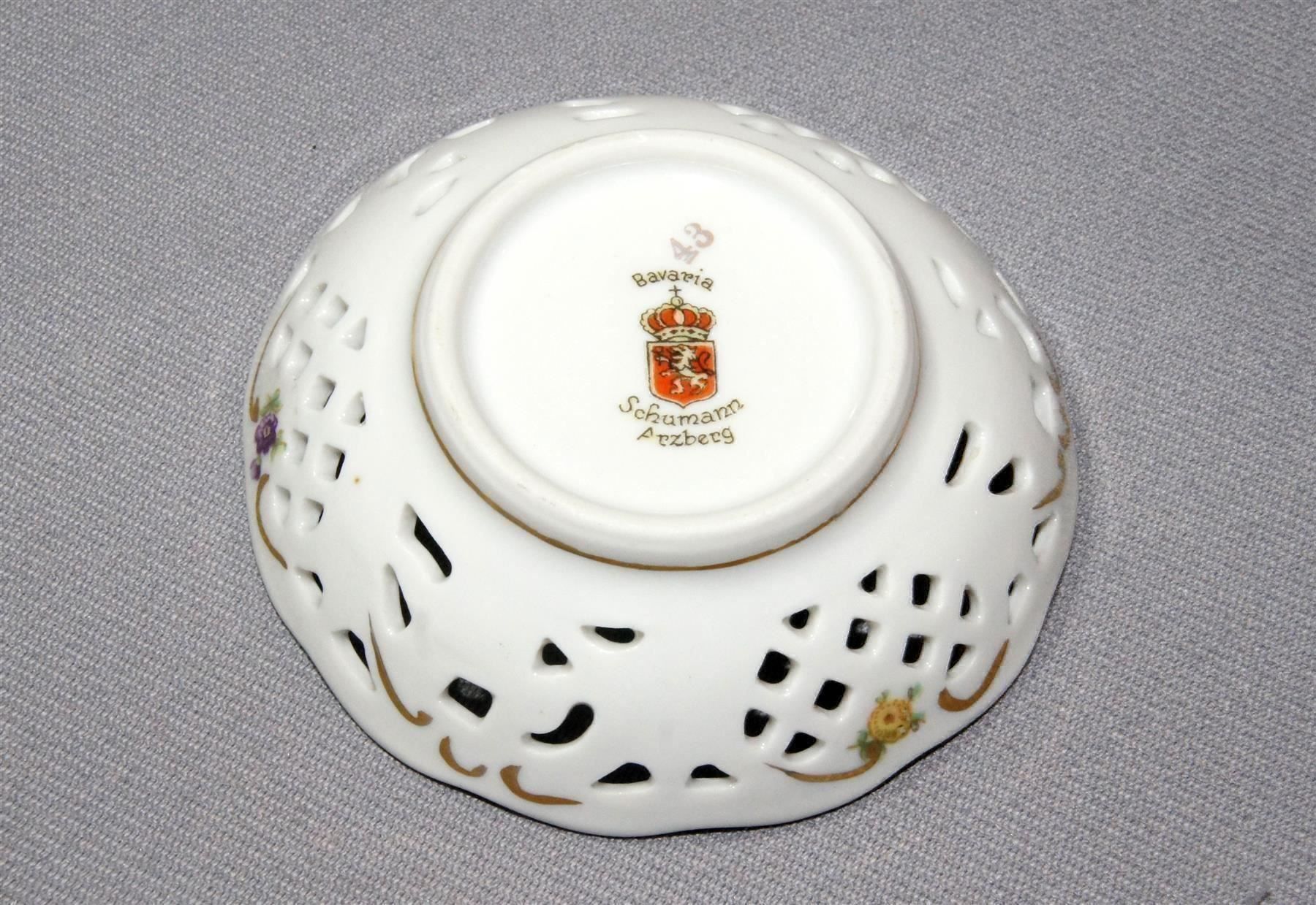 Arzberg Piatti: Kleine Durchbruchschale mit Rosenmotiv – Usato da Geroldswil venduto da ARTEFACTO 3