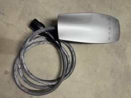 Tesla Wall Connector