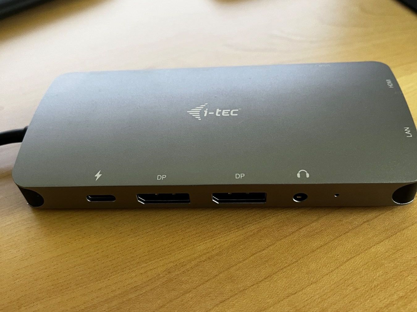 I-tec Docking station: i-tec Nano Dockingstation  |  USB-Hub  |  USB-C  |  100W – Usato da Obfelden venduto da sportster34 2