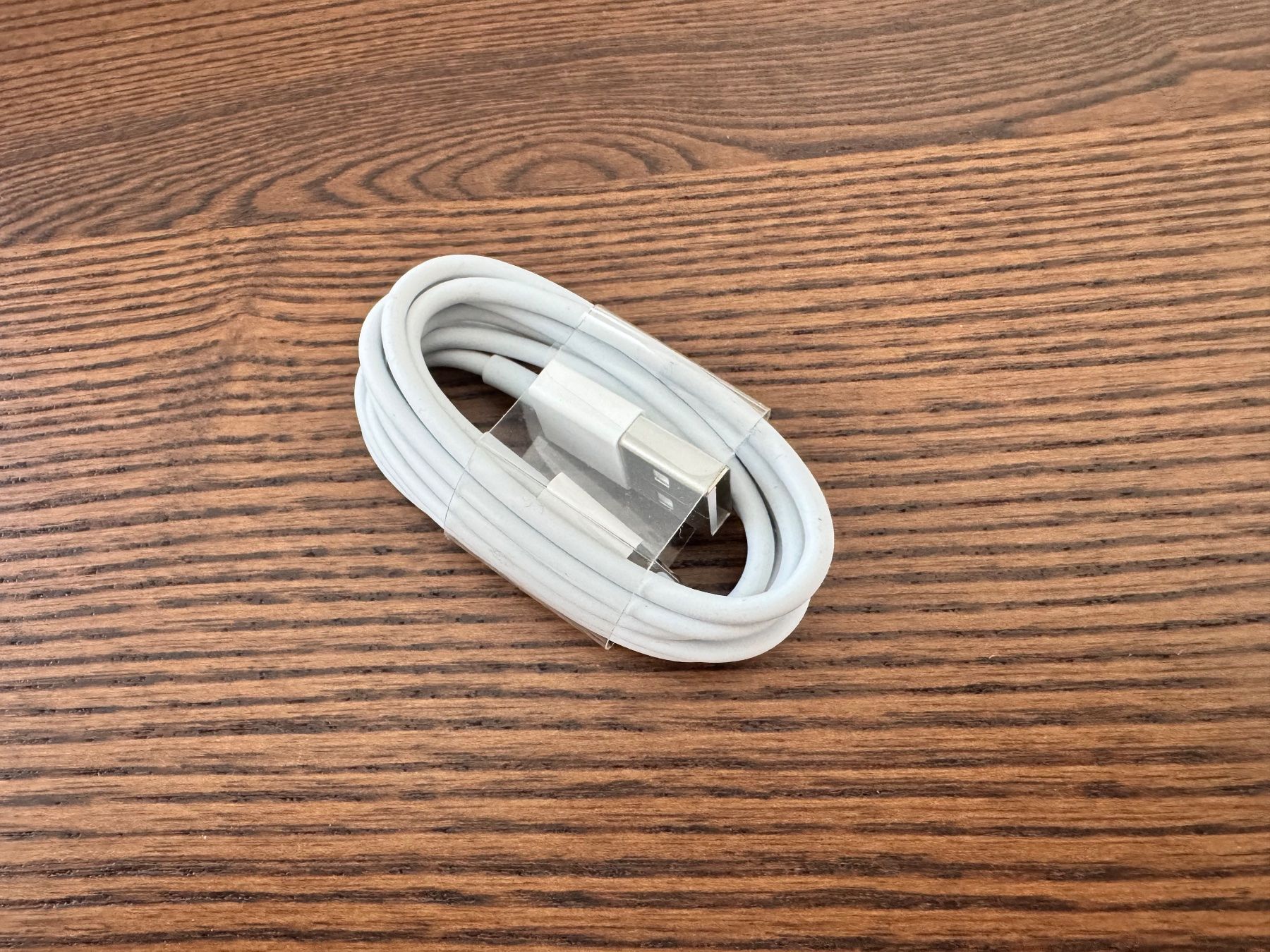 Apple Kabel: Apple USB A auf Lightning Kabel 1m neu – Neu (gemäss Beschreibung) aus Löhningen von santafe06 1
