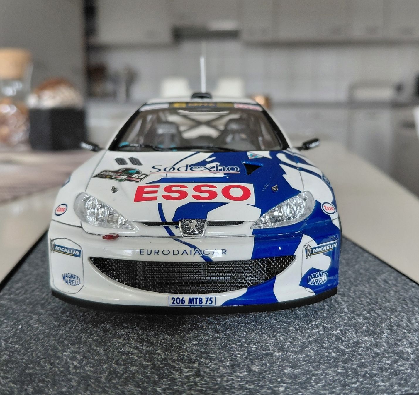Tamiya Modellini d'auto: Peugeot 206 WRC – Nuovo (secondo la descrizione) da Bottenwil venduto da Toyscout 6