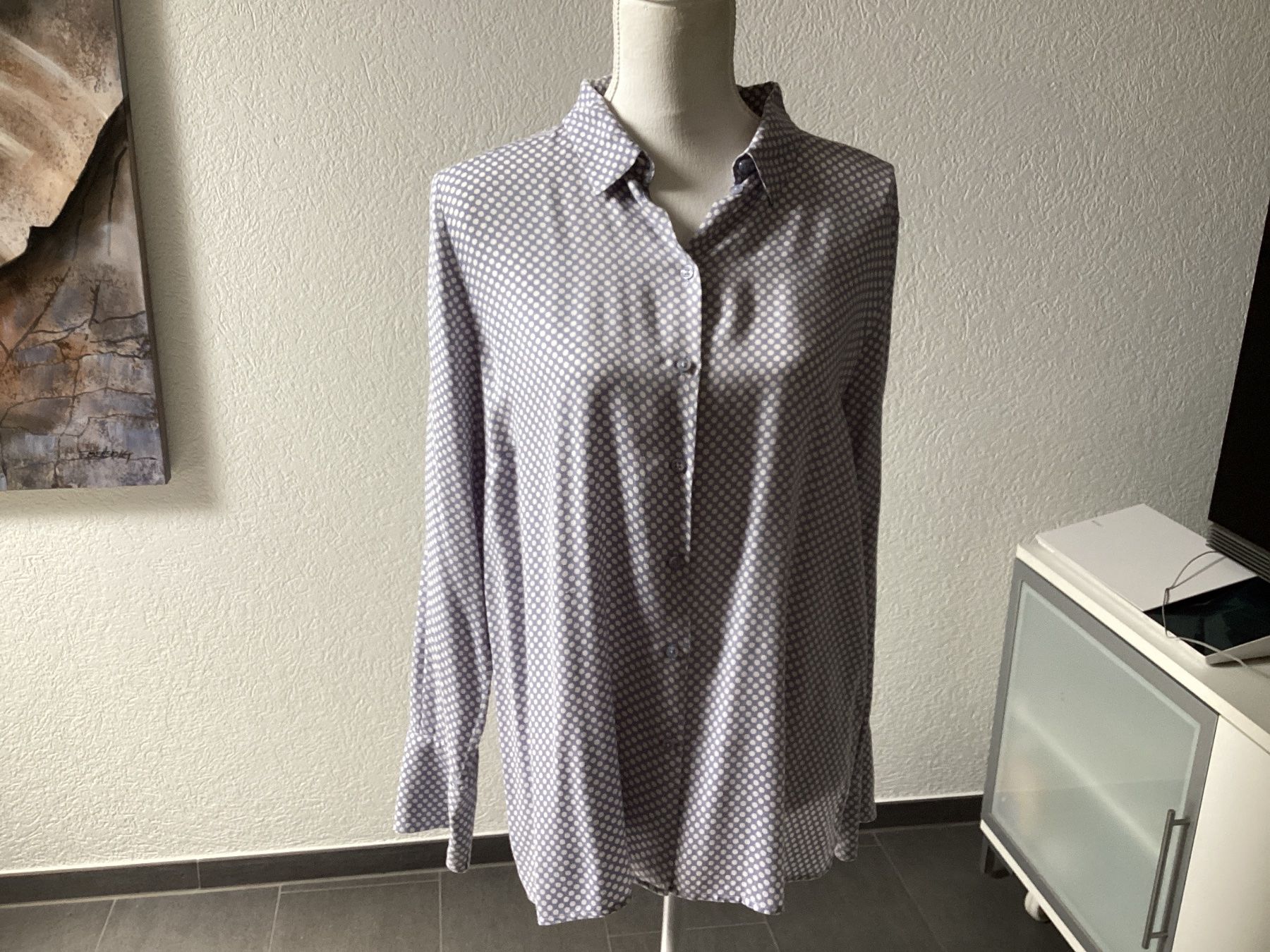 More & More Camicette: More & More Bluse langarm Punkte Grösse 42 super Zustand – Usato da Homberg b. Thun venduto da Homata