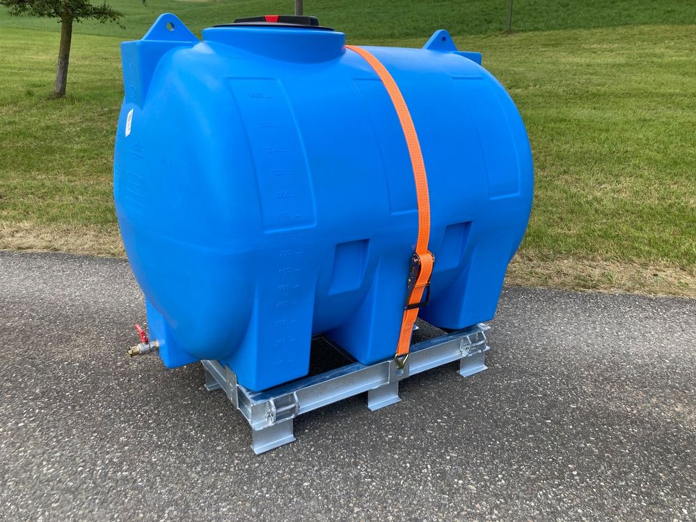 Wassertank 1500L mit verzinktem Palettengestell (Neu und ...