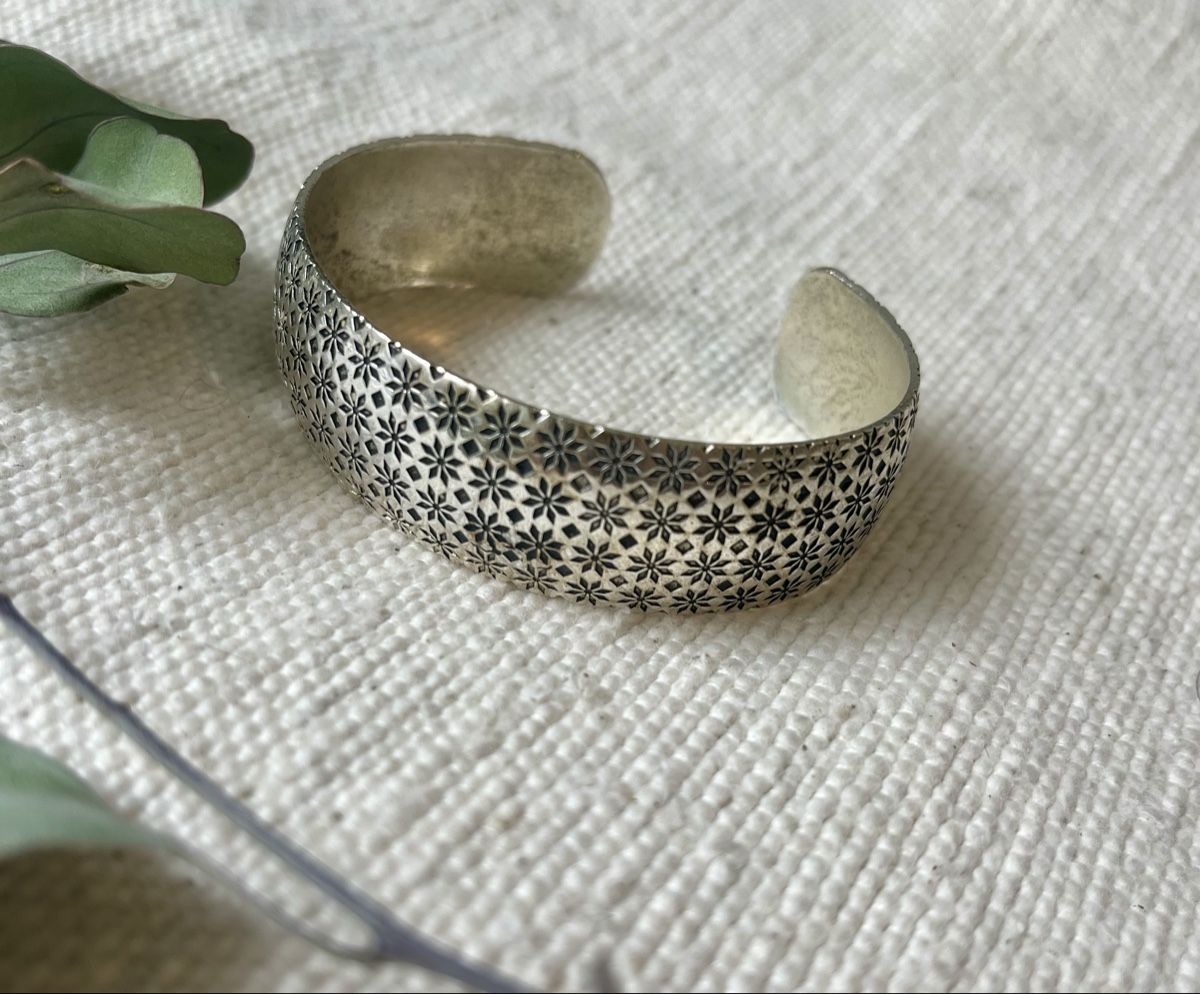 Bracciali & Braccialetti: Silber Armreif, Armband Blumenmuster – Usato da Sax venduto da _Kornblume_ 1