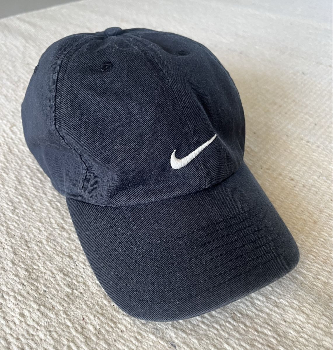Nike Hüte, Mützen & Caps: Vintage Nike Cap – Gebraucht aus Zürich von BuyHappinessNow
