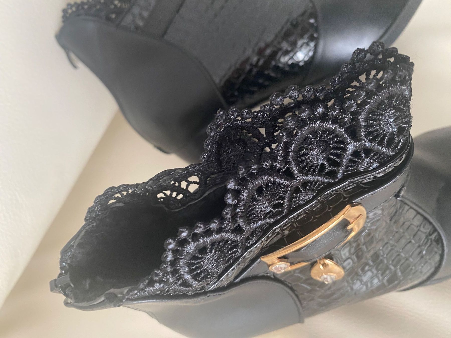 Scarpe da donna: stilvolle und edle Stiefeletten mit Décor, 38 – Nuovo (secondo la descrizione) da Winkel venduto da ferrari2022 5
