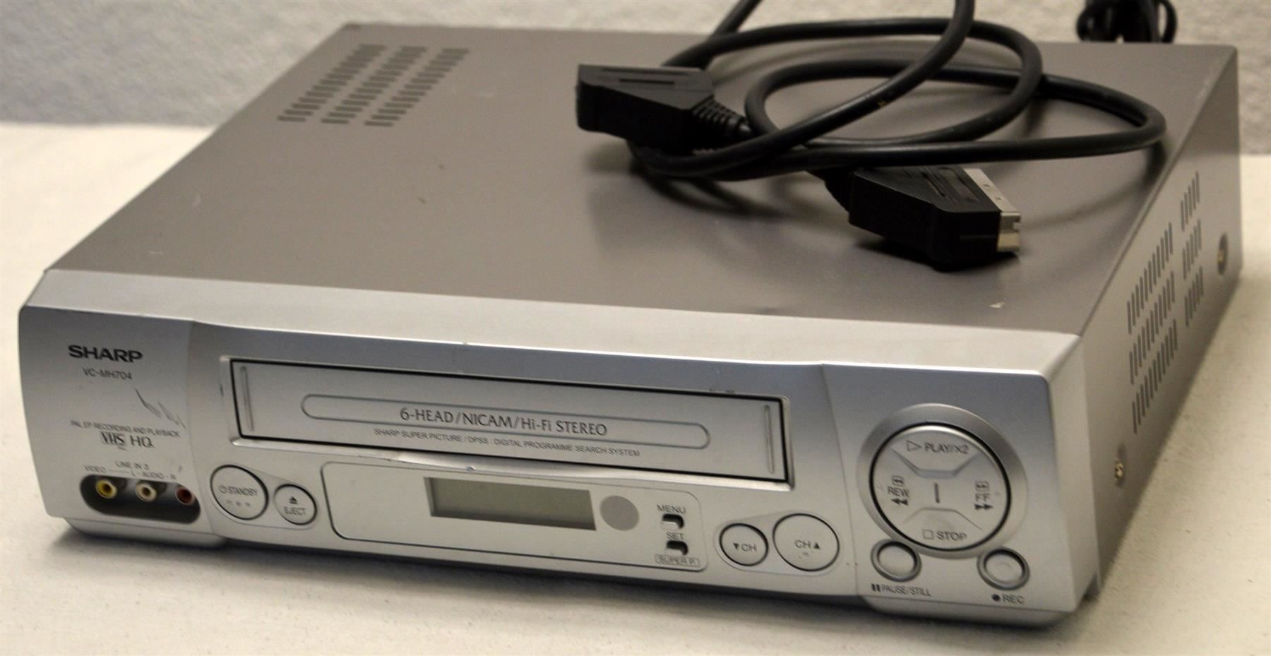 Sharp Registratori: Videorecorder VHS Sharp VC-MH704HM magnétoscope – Usato da Collonges venduto da arashee 1