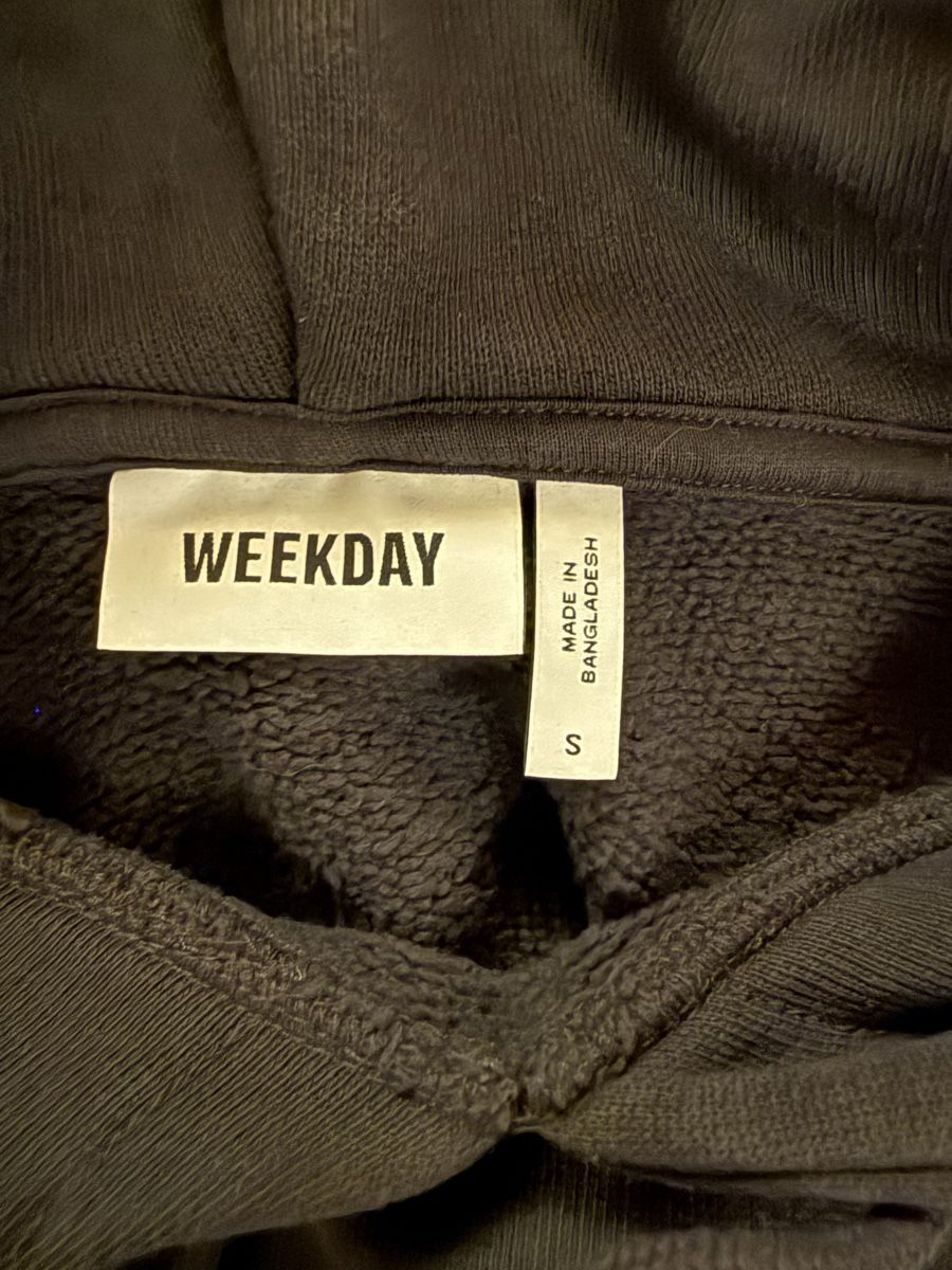Pulls & Sweat-shirts: Kapuzenpullover Weekday Crop – D'occasion à Bolligen par lee_orange 2