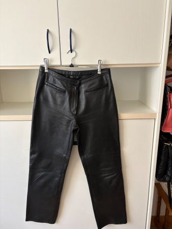 Pantalon en cuir noir, taille 36, occasion, très bon état