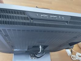 Sony Bravia Fernseher KDL-32BX300 funktionsfähig