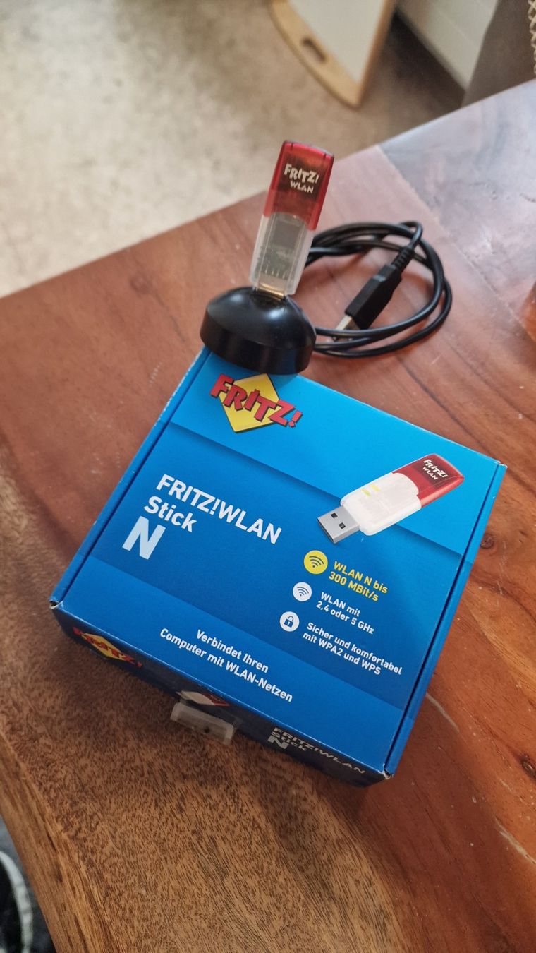 Unità & Adattatore: Fritz!wlan stick N – Usato da Bottighofen venduto da Zwanzgerli