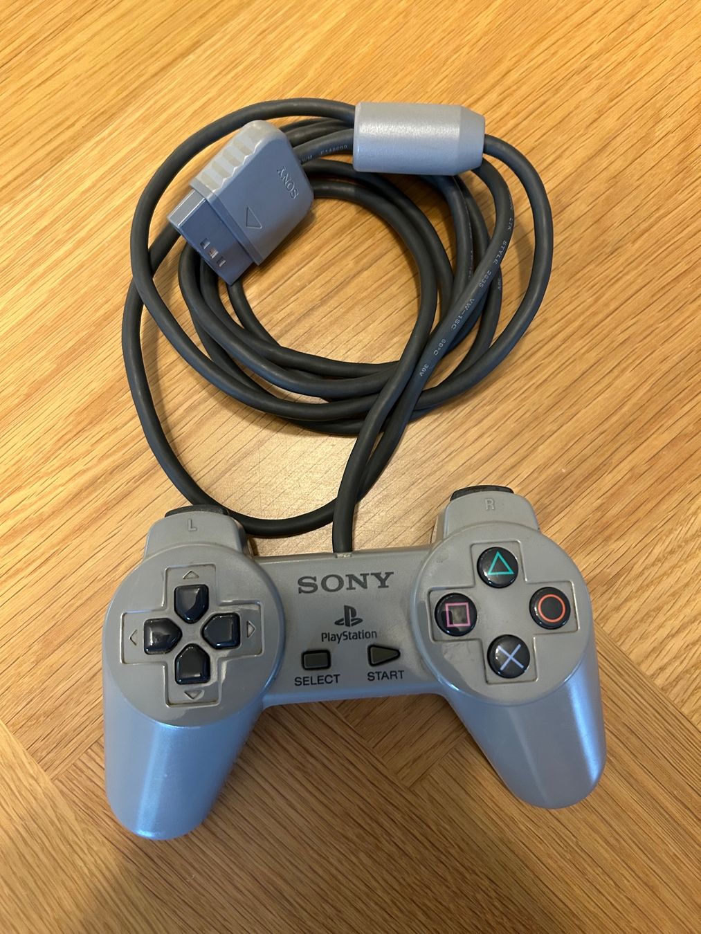 Sony Controller: Playstation Classic Controller – Usato da Wangen an der Aare venduto da SG94
