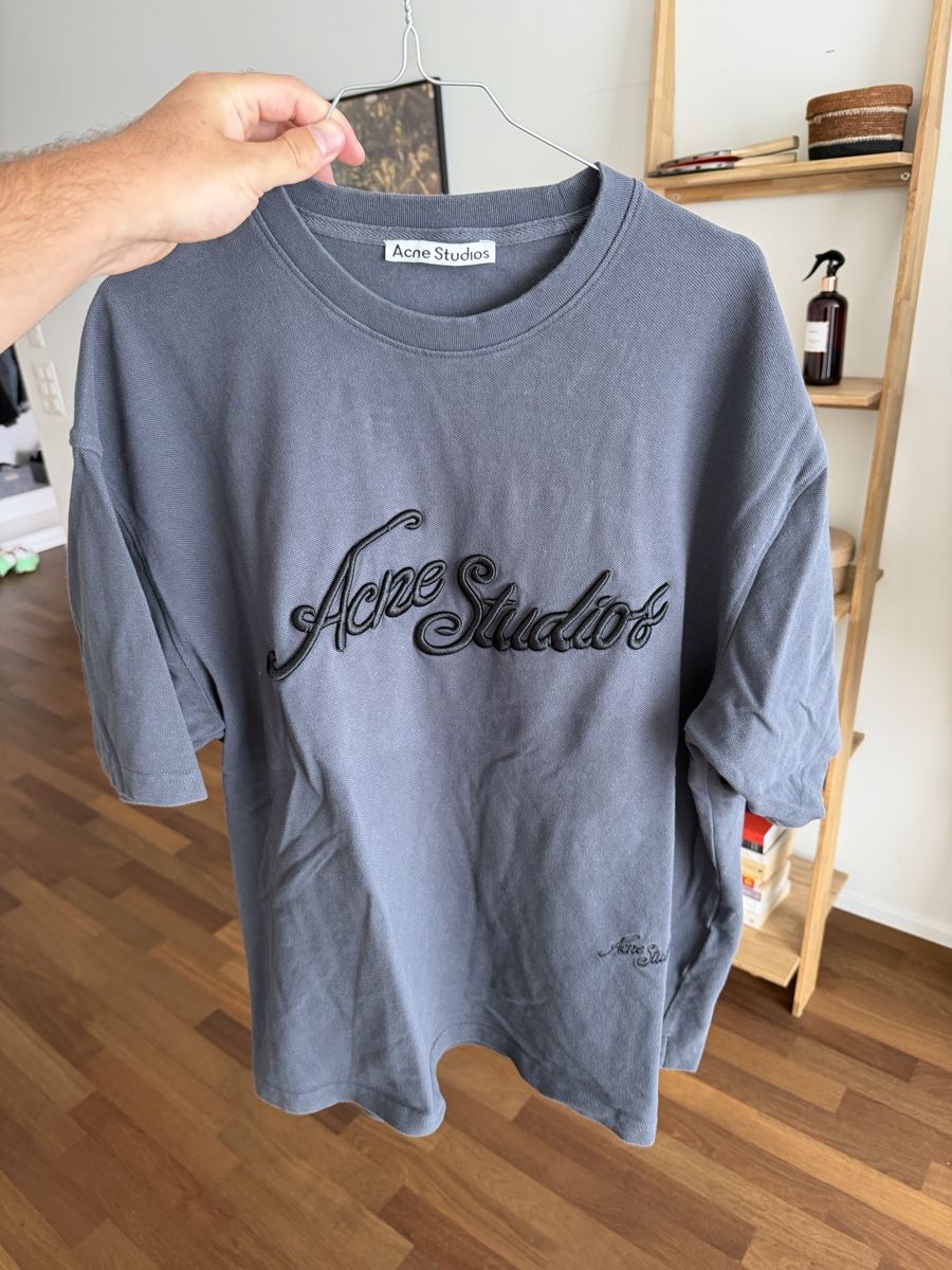 Acne Studios T-Shirts: Acne Studios T-Shirt – Gebraucht aus Zürich von Gamefan