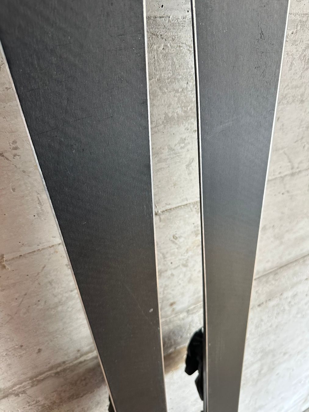 K2 Skis: K2 Dirsuption Ski 177CM – Gebraucht aus Emmenbrücke von karkarkar 4