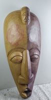 Grosse afrikanische Maske aus Holz