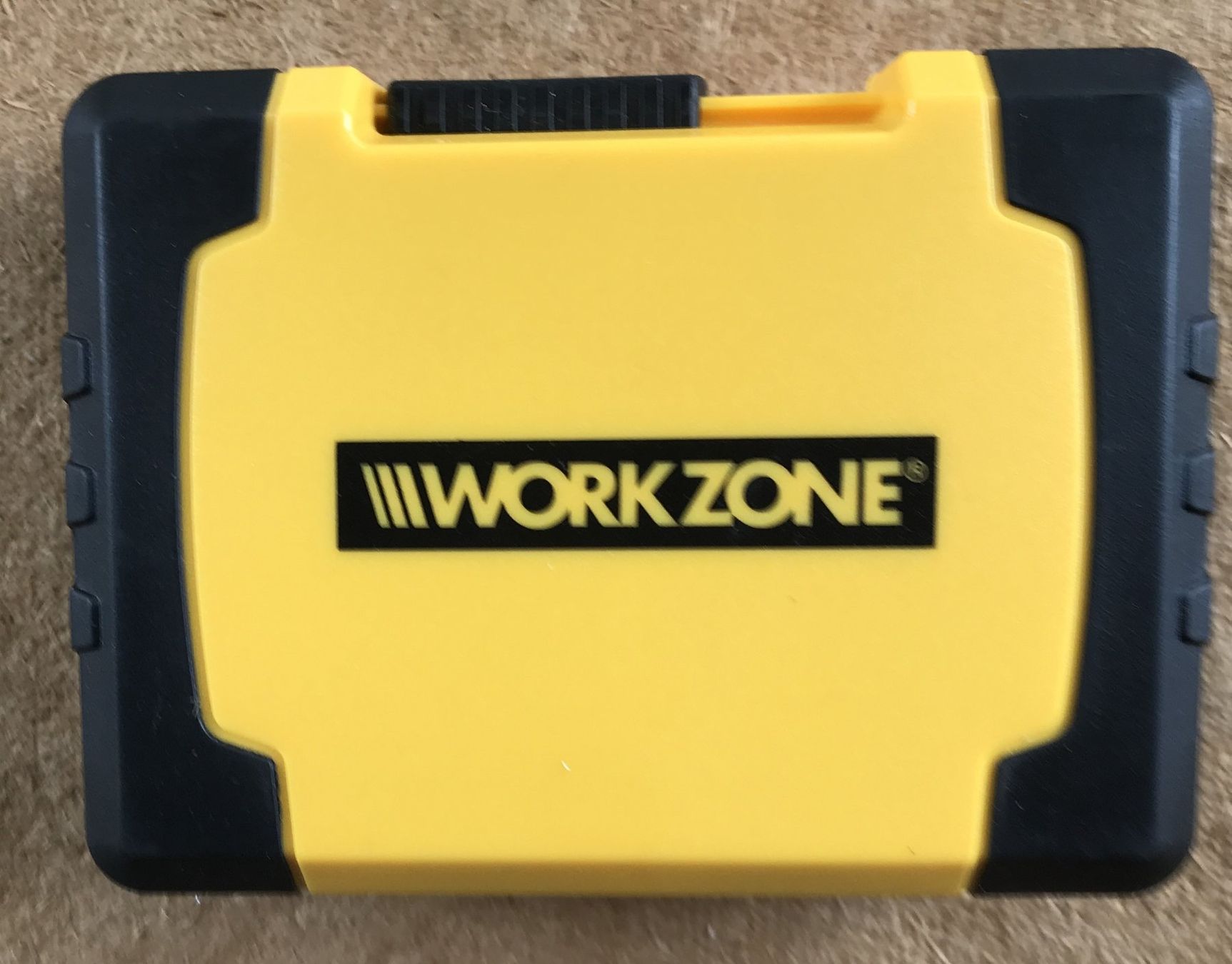 Tous les outils: WORKZONE – Neuf avec emballage d'origine à Ostermundigen par wini63