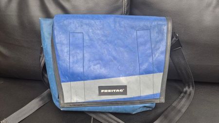 FREITAG Messenger Bag «G5.1» – blau – Unikat aus Zürich