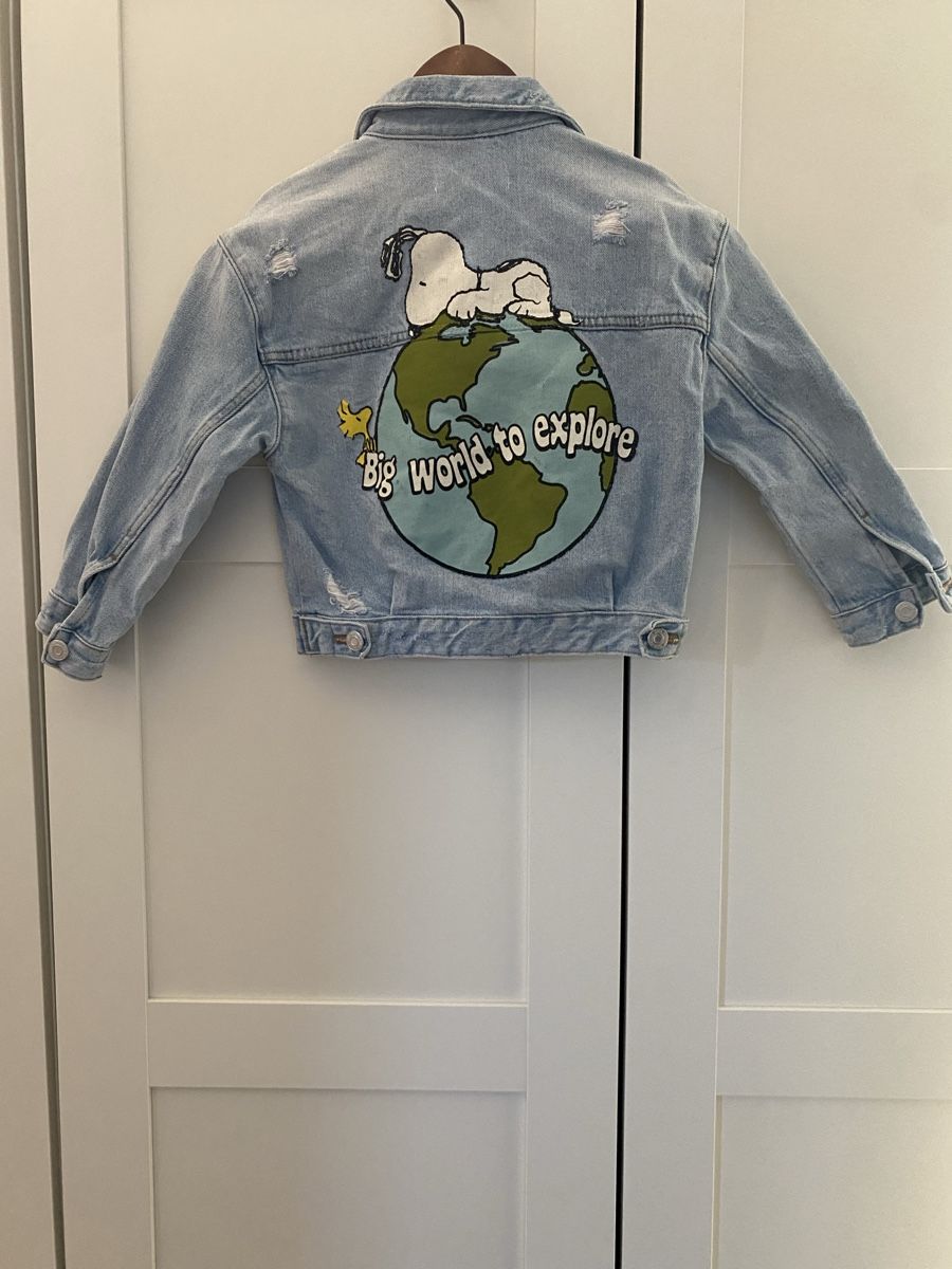Zara Giacche & Cappotti: Zara Jeansjacke, Gr. 122, Peanuts Snoopy – Usato da Nänikon venduto da schtern 1