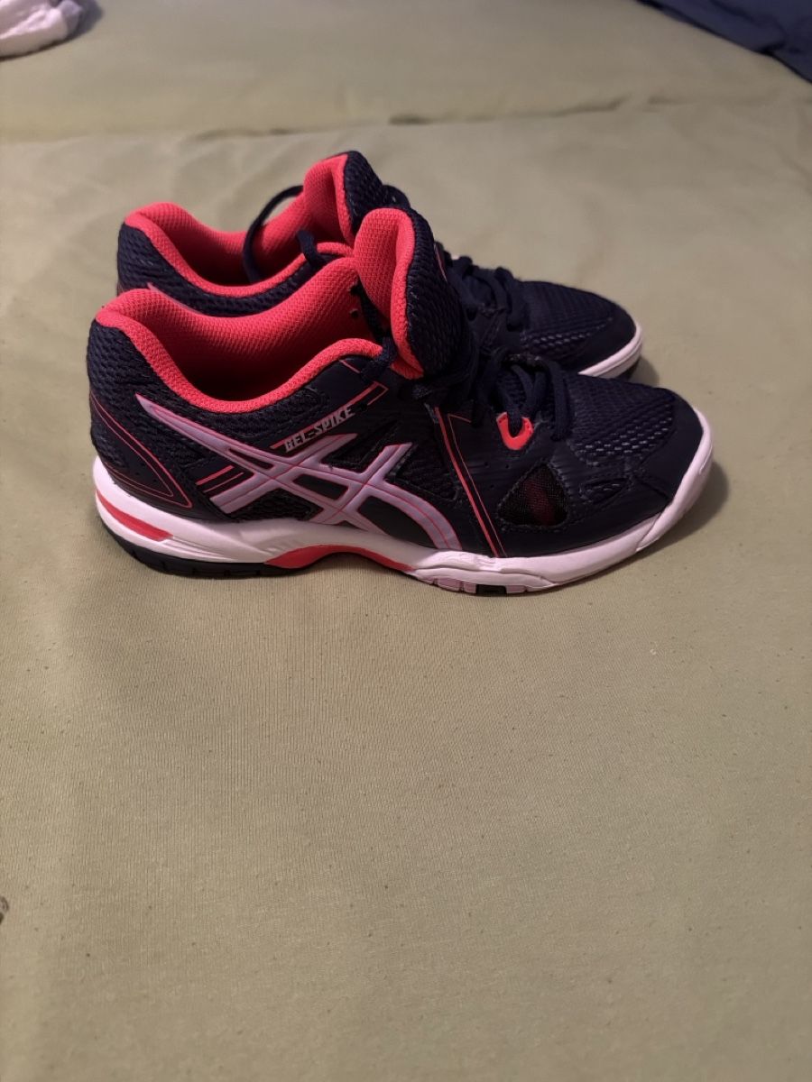 Asics Damenschuhe: ASICS  Gel-Spike – Gebraucht aus Sementina von bru_vpp5